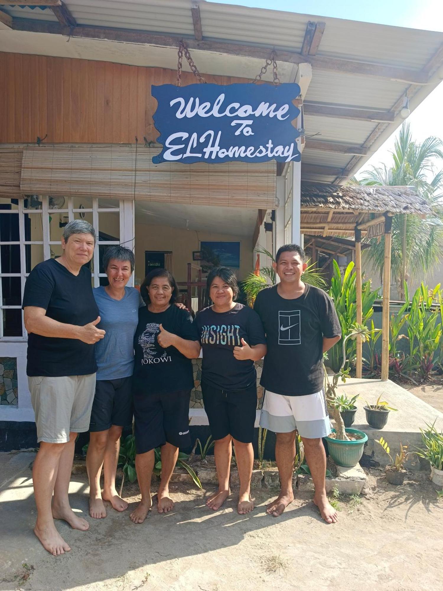 El Homestay Bunaken Exterior photo